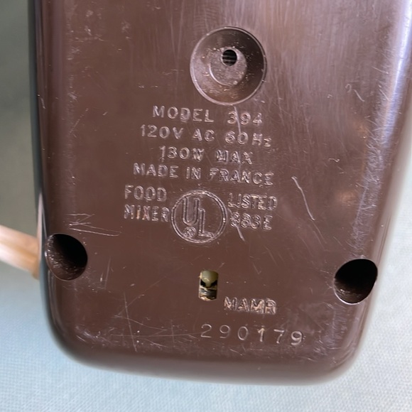 Vintage 70s Moulinex Handheld Mixer - Picture 7 of 14